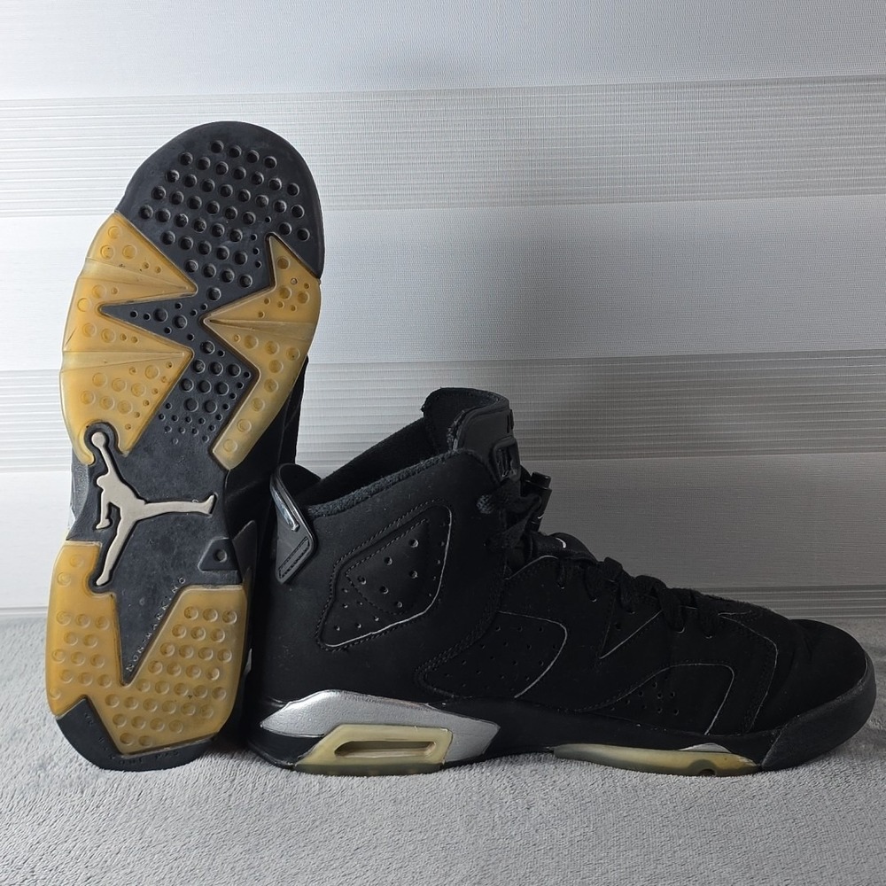 Size 7 (GS) - Jordan 6 Retro Mid Chrome - Picture 5 of 8